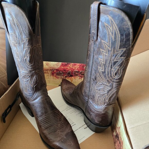 Lucchese Women's 1883 Chocolate Mad Dog Snip Toe Western Boots size 11 - Picture 3 of 6